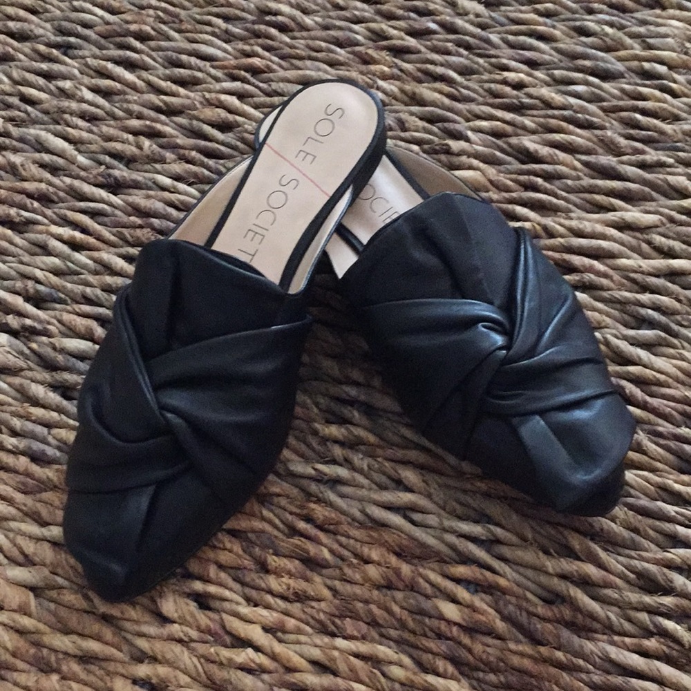 Sole Society slides. NWOT.Black leather.Size 9 1/2